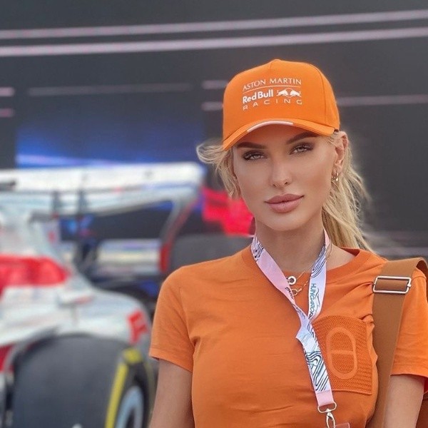 La joven ucraniana es seguidora de la Fórmula 1 (Foto: Instagram khrystynanyc)