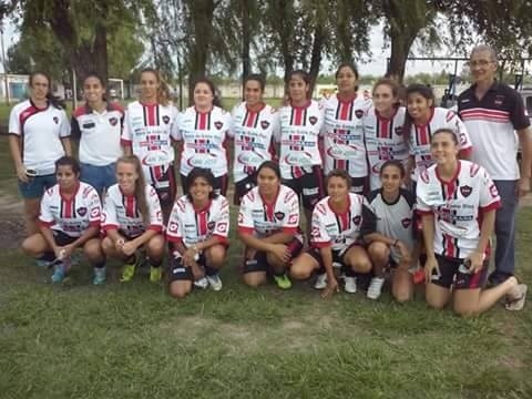 Patronato tuvo fútbol femenino en 2015.