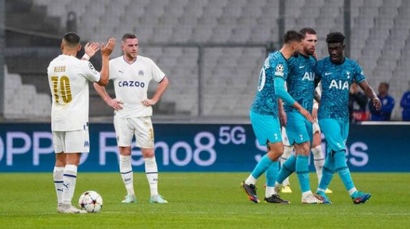 imago is entitled to issue a simple usage license at the time of provision. Personality and trademark rights as well as copyright laws regarding art-works shown must be observed. Commercial use at your own risk.