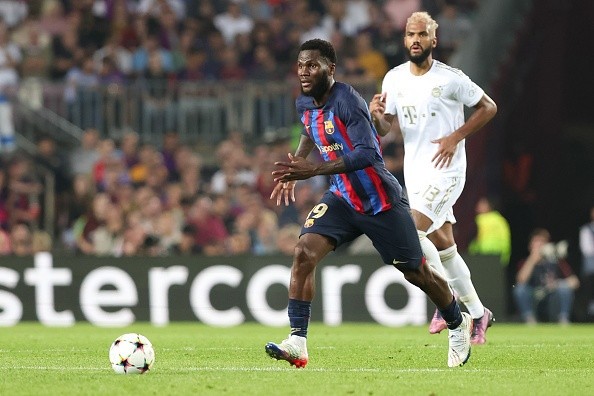 Kessie en juego con Barcelona. Getty.