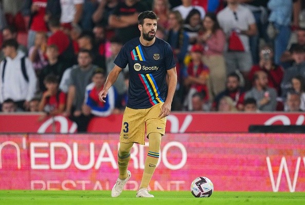 Piqué en acción con Barcelona. Getty.