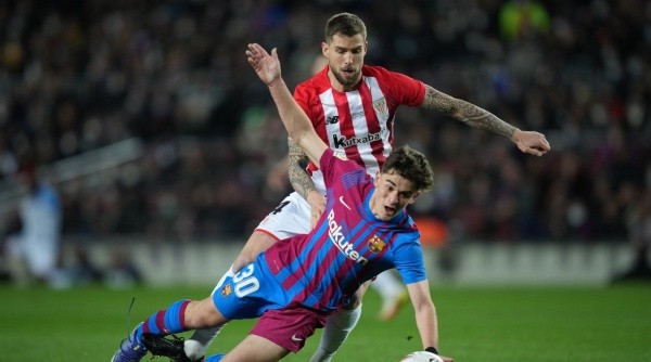 Iñigo Martínez, el defensor que Barcelona quiere para reemplazar a Piqué