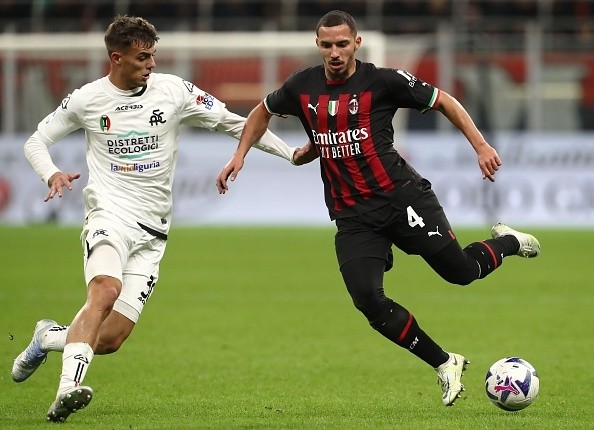 Maldini con Spezia ante su exequipo. Getty.