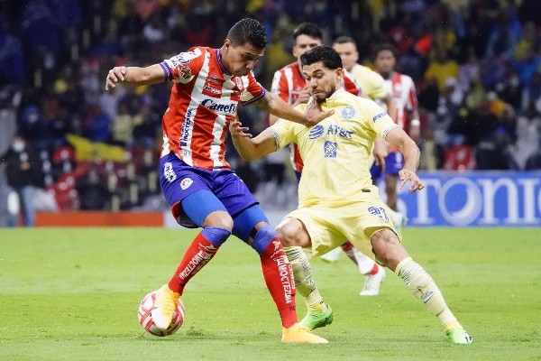 Luis Fernando León, en la mira de Cruz Azul (Imago 7)