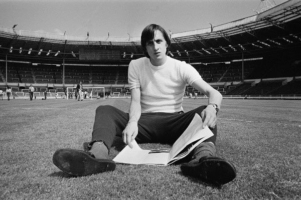 R. Powell/Daily Express/Getty Images -Johan Cruyff