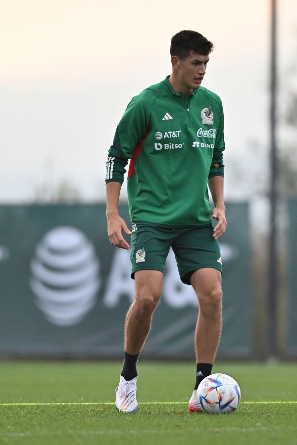 César Montes admite que le gusta la presión (Imago 7)