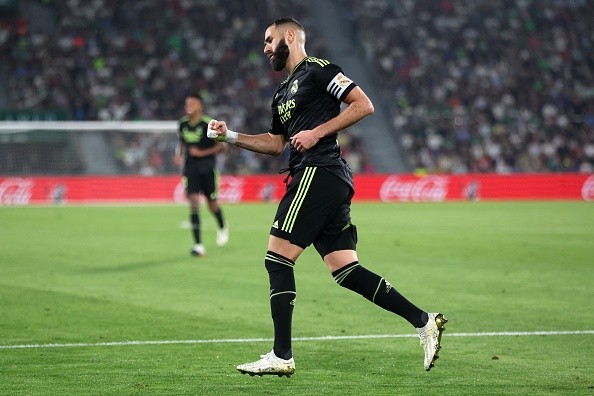 Benzema en acción con Real Madrid. Getty.