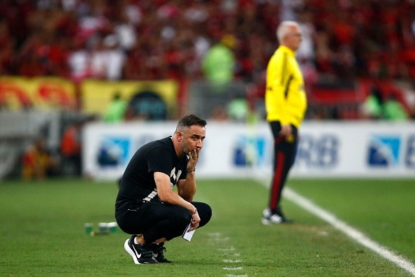 Pereira y Dorival de fondo. Getty.