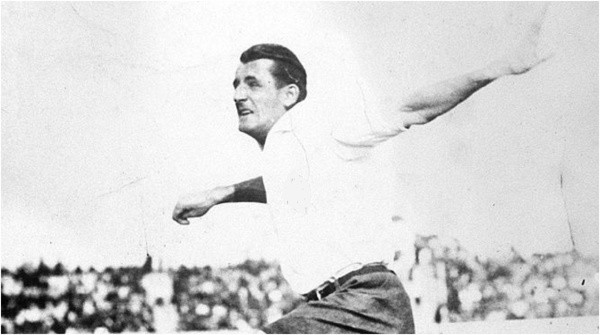 Defensor y líder del primer equipo campeón del Mundo en 1930 (Getty Images)