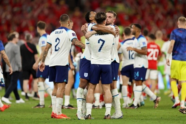 Inglaterra en festejo por la clasificación. Getty.