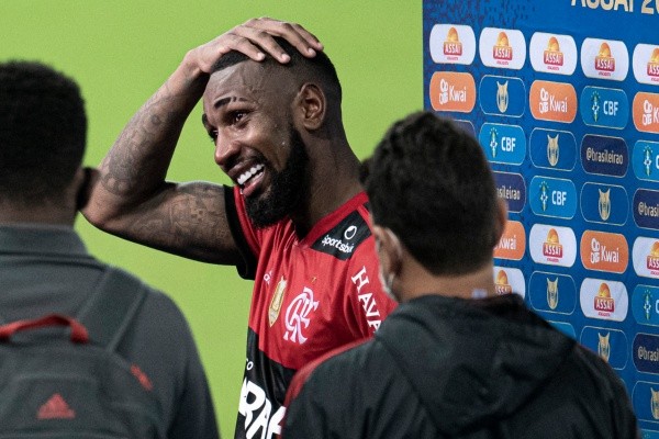 Foto: Jorge Rodrigues/AGIF - Gerson tem o desejo de retornar ao Flamengo e simplesmente não se reapresentou na França