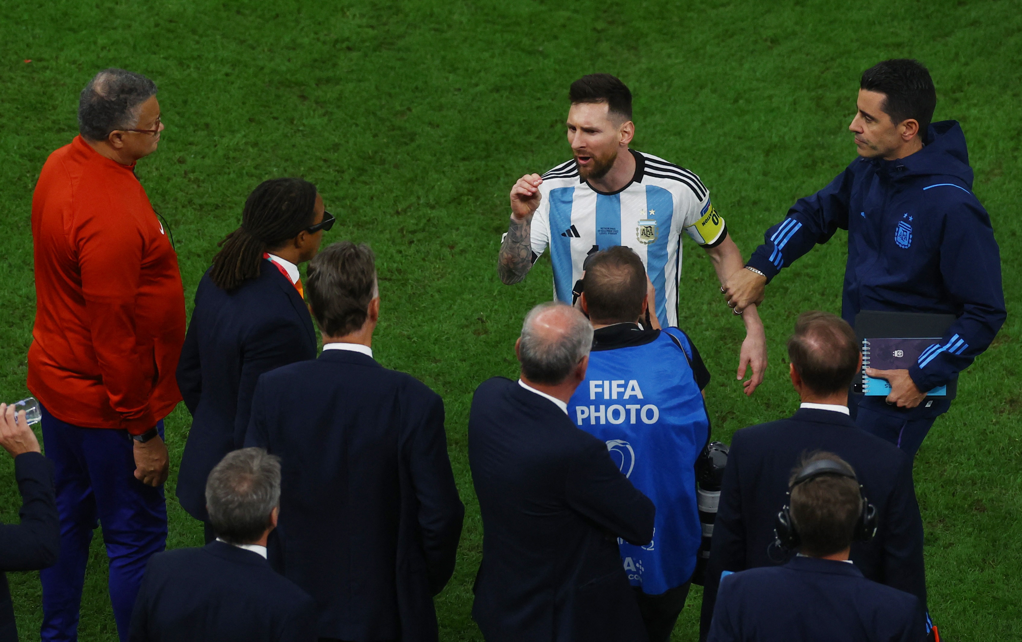 Messi increpó a Van Gaal y Davids después del partido (Getty Images)