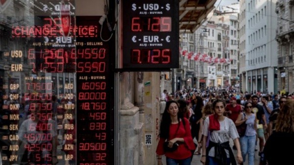 Un día normal en pleno económico de la capital turca (Getty Images)