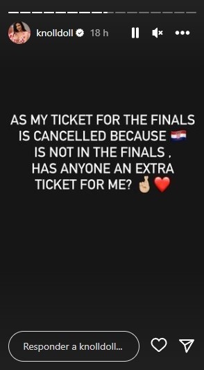 Así pidió entrada Miss Croacia para la final (Instagram @knolldoll)