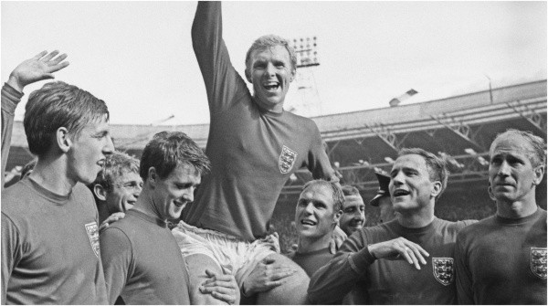 England captain Bobby Moore holds up the Jules Rimet trophy (Evening Standard/Hulton Archive/Getty Images)