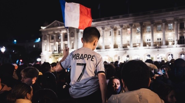 Mbappé, el más querido por los hinchas franceses (IMAGO / NurPhoto)