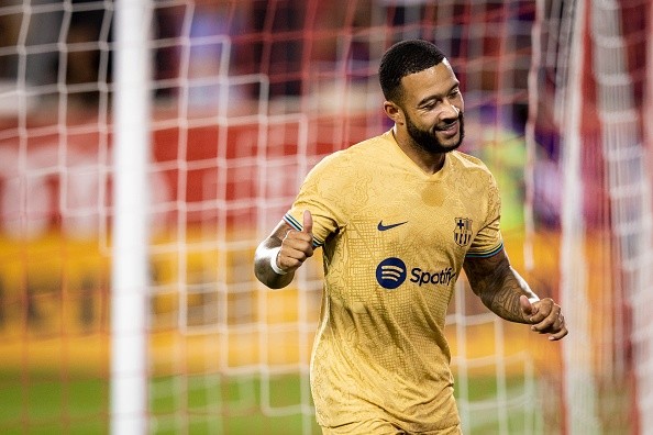 Depay con Barcelona. Getty.