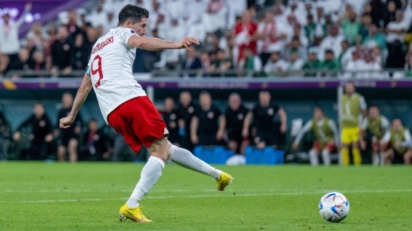 Remate de Lewa para definir el partido, su primer tanto en una Copa del Mundo (Getty Images)