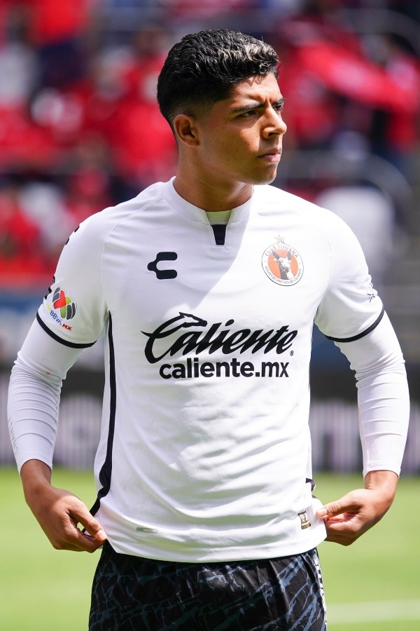 Víctor Guzmán jugará en Monterrey (Imago 7)