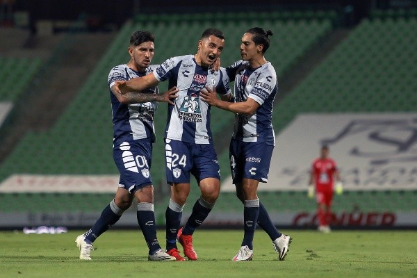 Erick Aguirre y Luis Chávez, juntos en Pachuca (Imago 7)