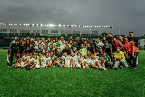 Banfield ascendió y jugará el clásico con Lanús en la A.