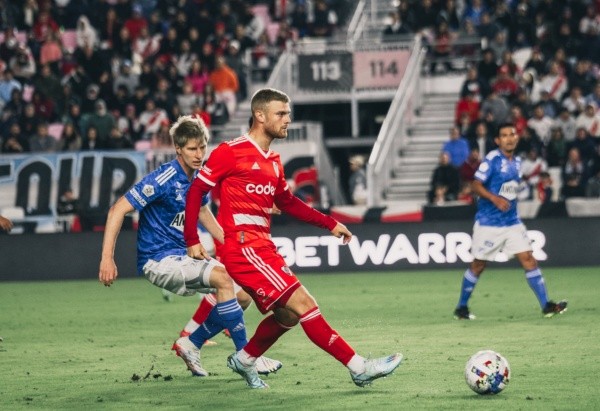 Twitter: @Riverplate