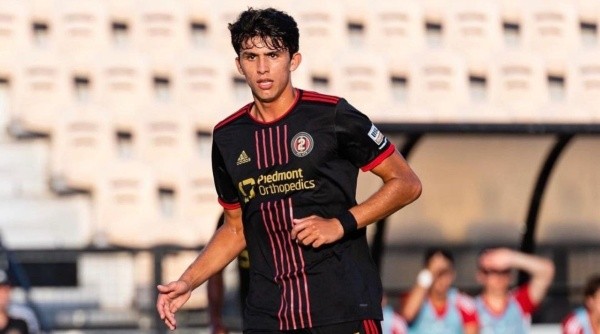 Efraín Morales, defensor de Bolivia Sub 20