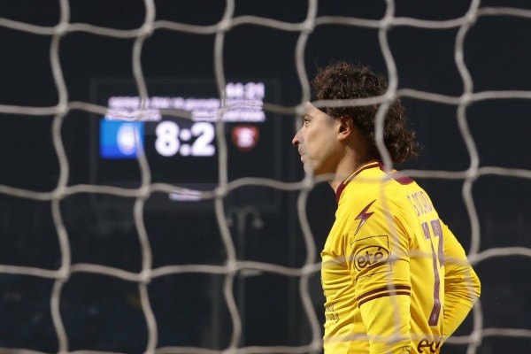 Salernitana perdió 8-2 con Atalanta con Memo Ochoa en la portería (Imago)