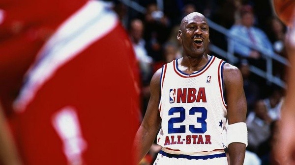 Michael Jordan también tuvo su despedida formal en el All Star Game (Getty Images)