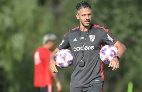 Twitter: @Riverplate