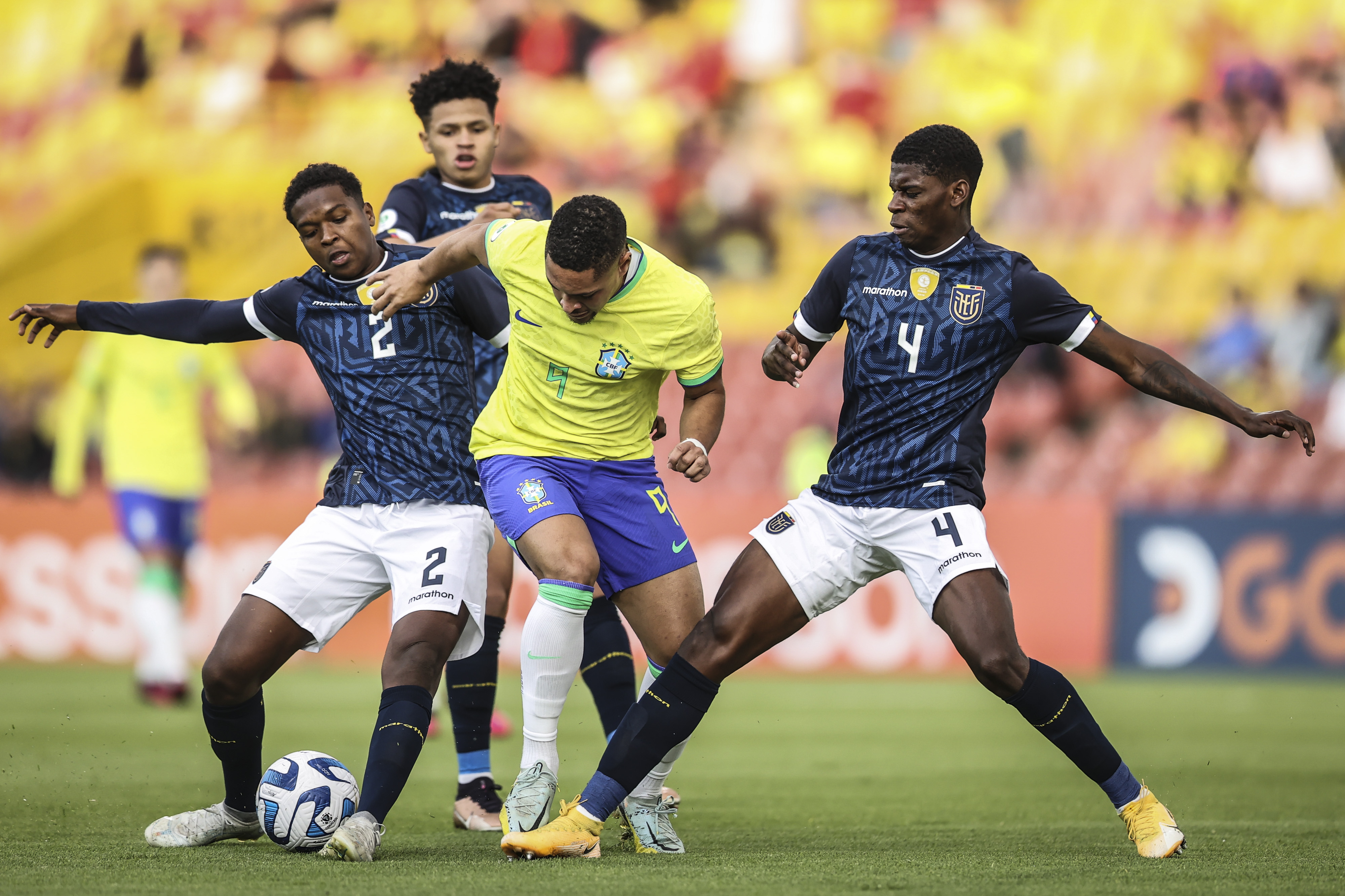 Acción de juego entre Brasil y Ecuador. Twitter.