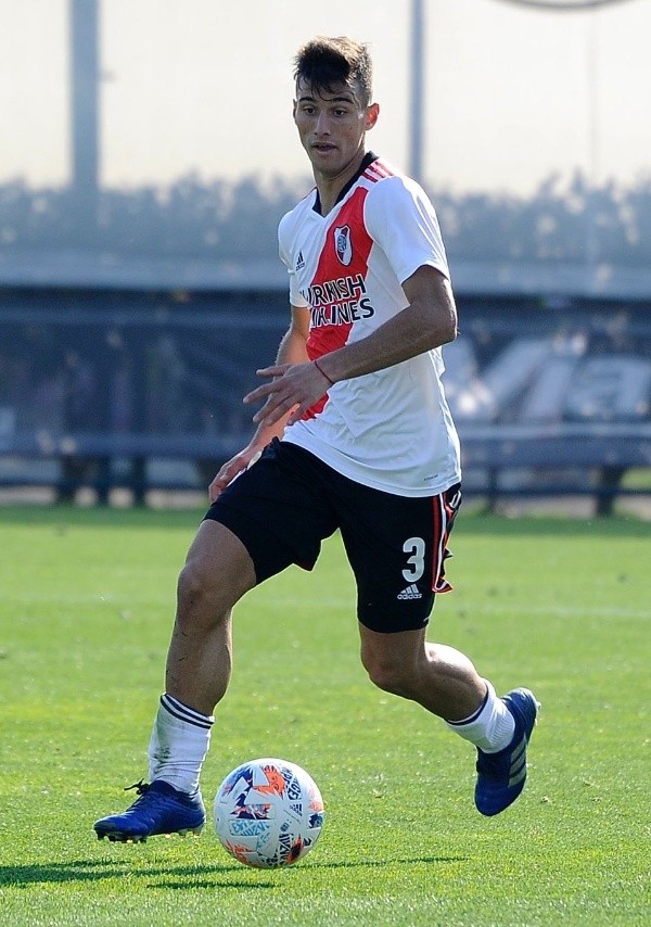 Twitter: @Riverplate