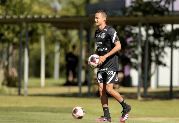Matheus Araújo tem contrato com o Corinthians até 2024 - Foto: Rodrigo Coca/Agência Corinthians