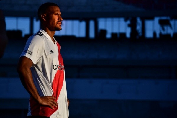 Rondón, con número de camiseta listo. (Foto: Getty)