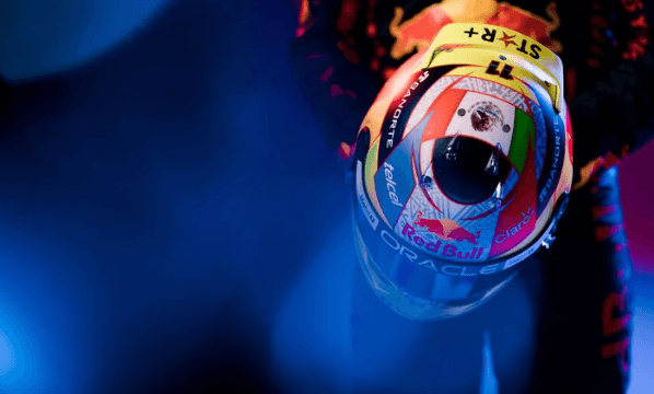 El nuevo casco de Sergio Pérez (Red Bull Content Pool)