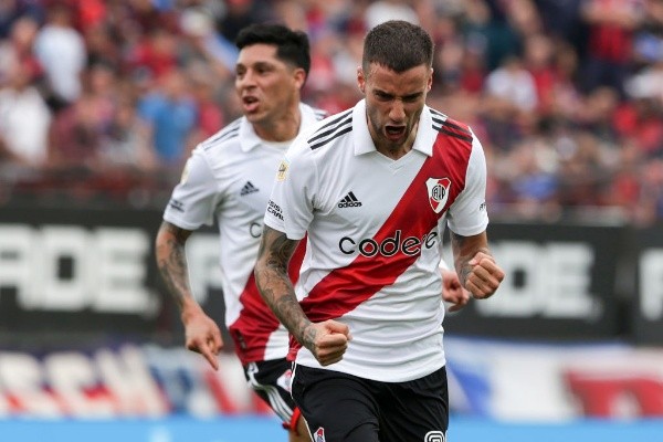 Mammana continúa con problemas físicos. (Foto: Getty)