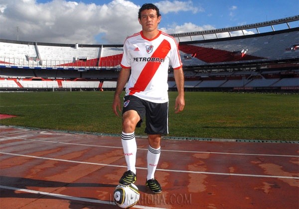 Adalberto Román en River Plate.