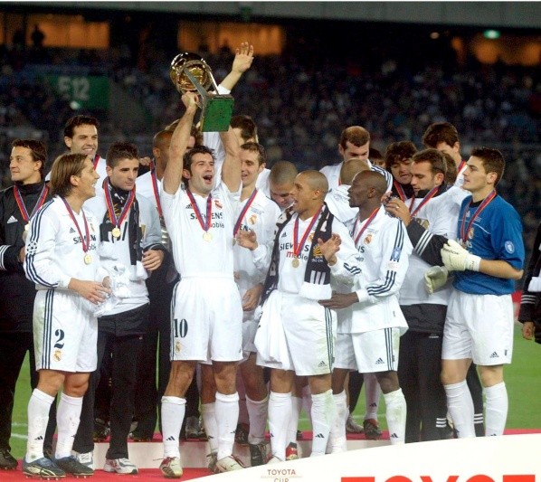 Real Madrid campeón de mundo en 2002. Getty Images.