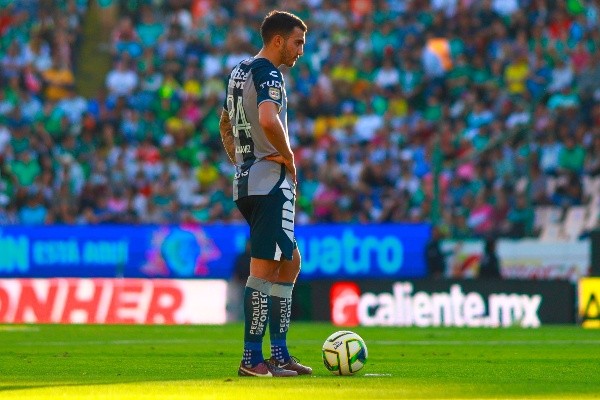 Luis Chávez estuvo cerca de dejar el futbol (Imago 7)