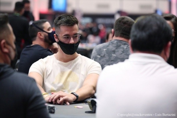 Pedro Garagnani é vice no Main Event da Super MILLION$ Week e fatura maior  prêmio da carreira