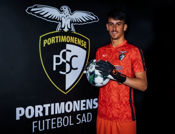 Foto: Divulgação/PSC - Gabriel Souza já foi anunciado pelo Portimonense, de Portugal