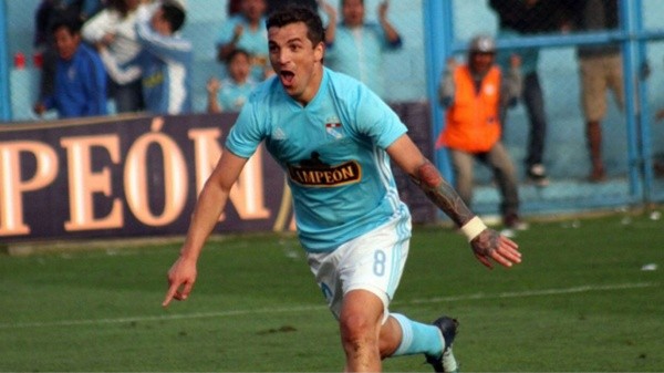 Grito de gol para otro de los buenos futbolistas en ofensiva del equipo (Sporting Cristal)