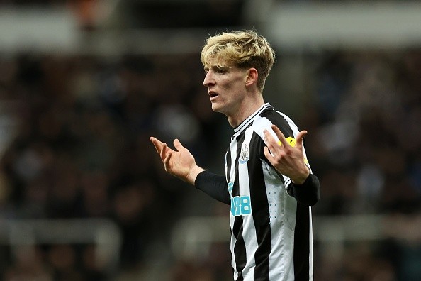 Gordon con Newcastle. Getty.