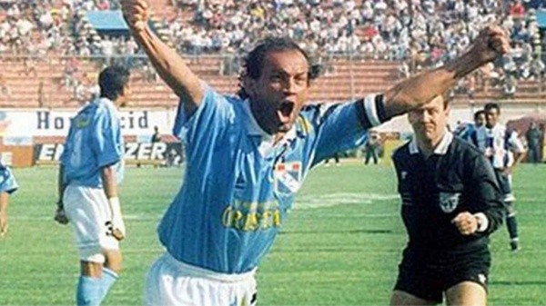 Grito desaforado, en uno de los tantos goles importantes que señaló (Pasión Celeste)