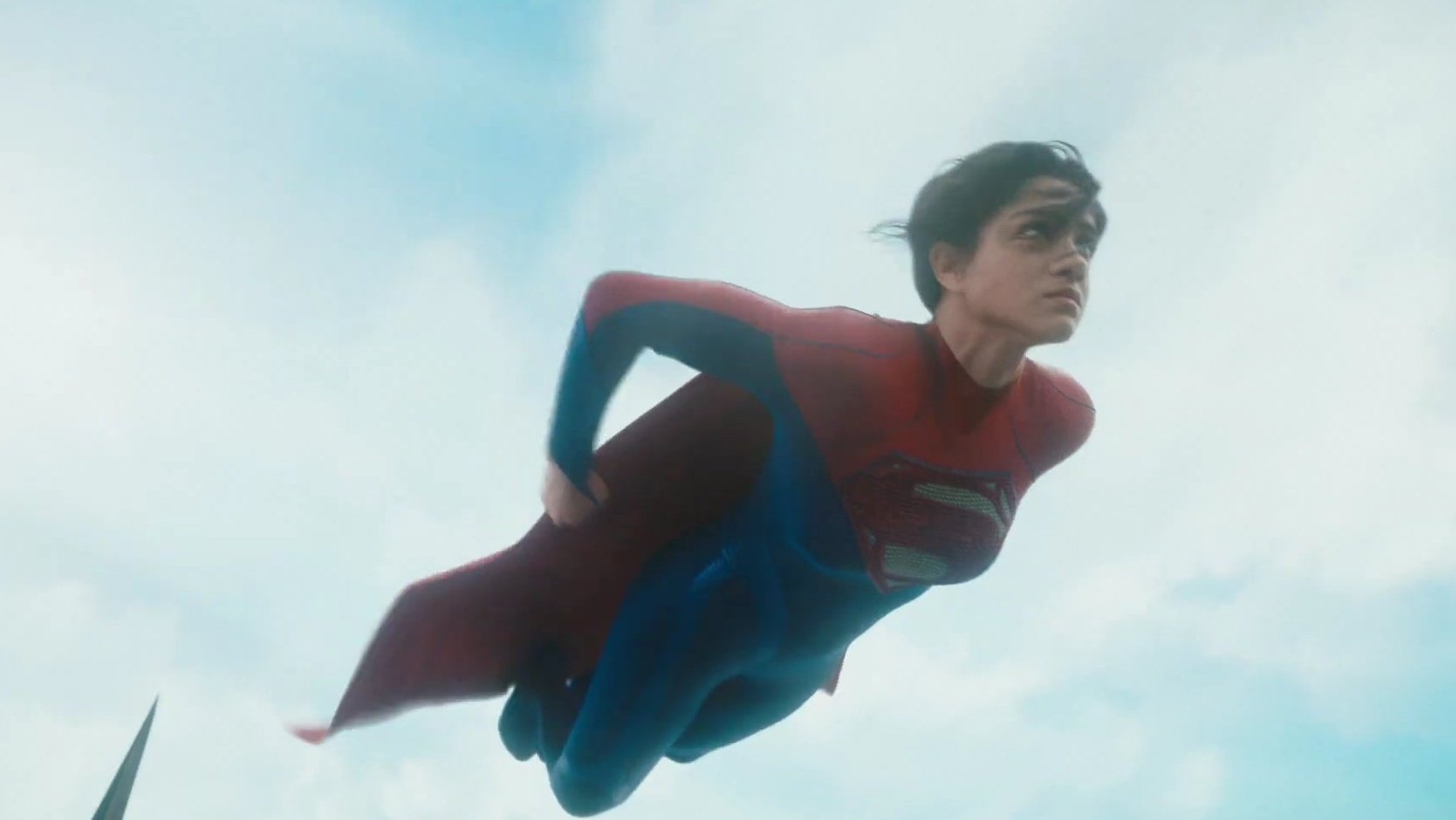 Sasha Calle es la actriz que interpreta a Kara, la nueva Supergirl, en The Flash. (Warner Bros.)