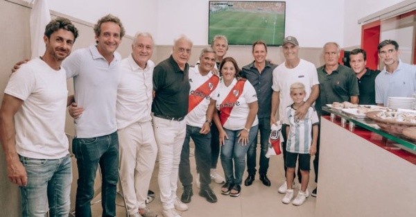 Twitter: @MatiasPatanian