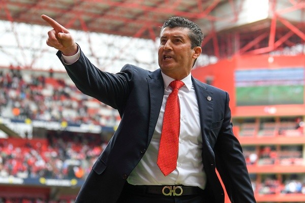 Chepo de la Torre, uno de los candidatos a DT de Cruz Azul (Imago 7)