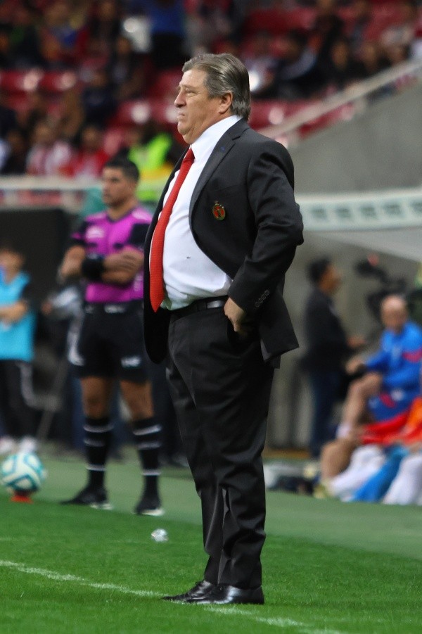 Miguel Herrera y su justificación por la derrota ante Chivas (Imago 7)
