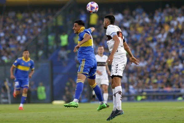 Foto: Daniel Jayo/Getty Images - Suso é titular do Platense