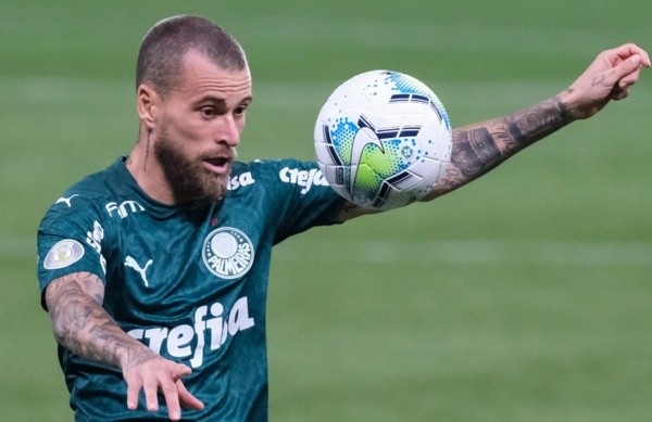 Foto: Marcello Zambrana/AGIF - Lucas Lima fracassou durante sua passagem pelo Palmeiras